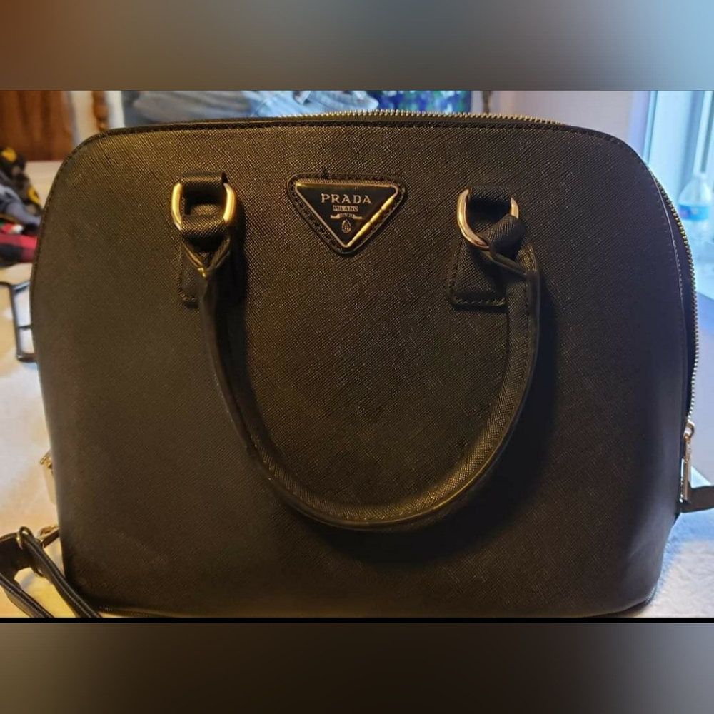 NWOT Promenade Saffiano Handbag